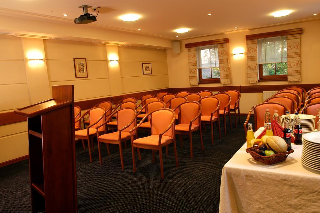 Erhardt Superior Rooms Σόπρον Εξωτερικό φωτογραφία